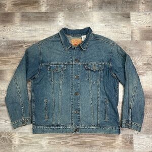 Levis Men Size 2XL 100% Cotton Denim Blue Jeans Standard Trucker Jacket